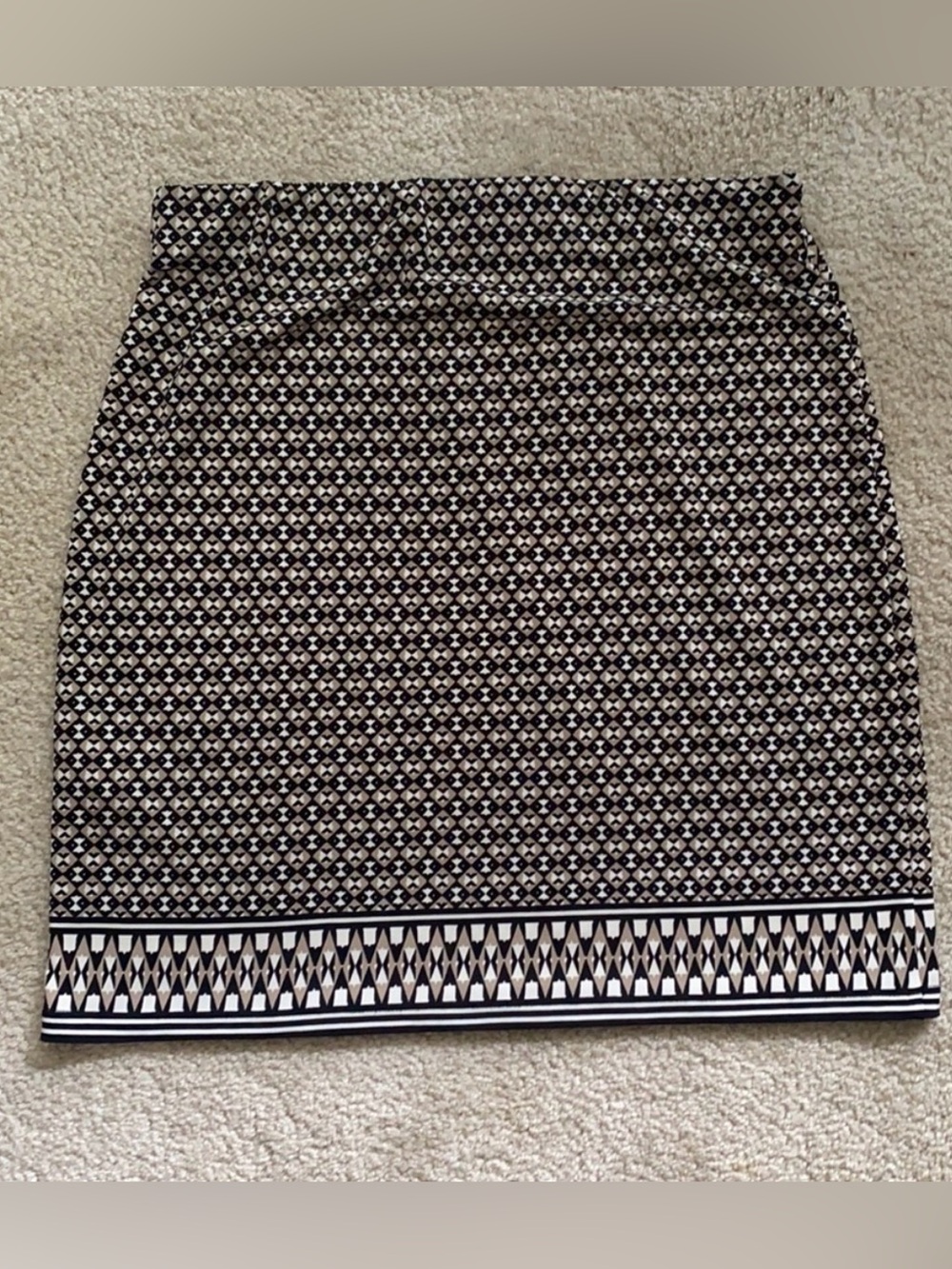 Max Studio Neutral Print Mini Skirt - Picture 4 of 8